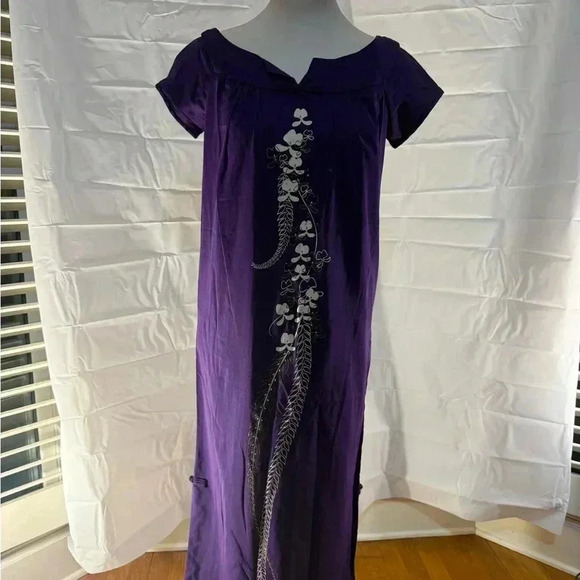 Kiyomi of Hawaii Purple Ruched Muu Muu - Picture 1 of 7